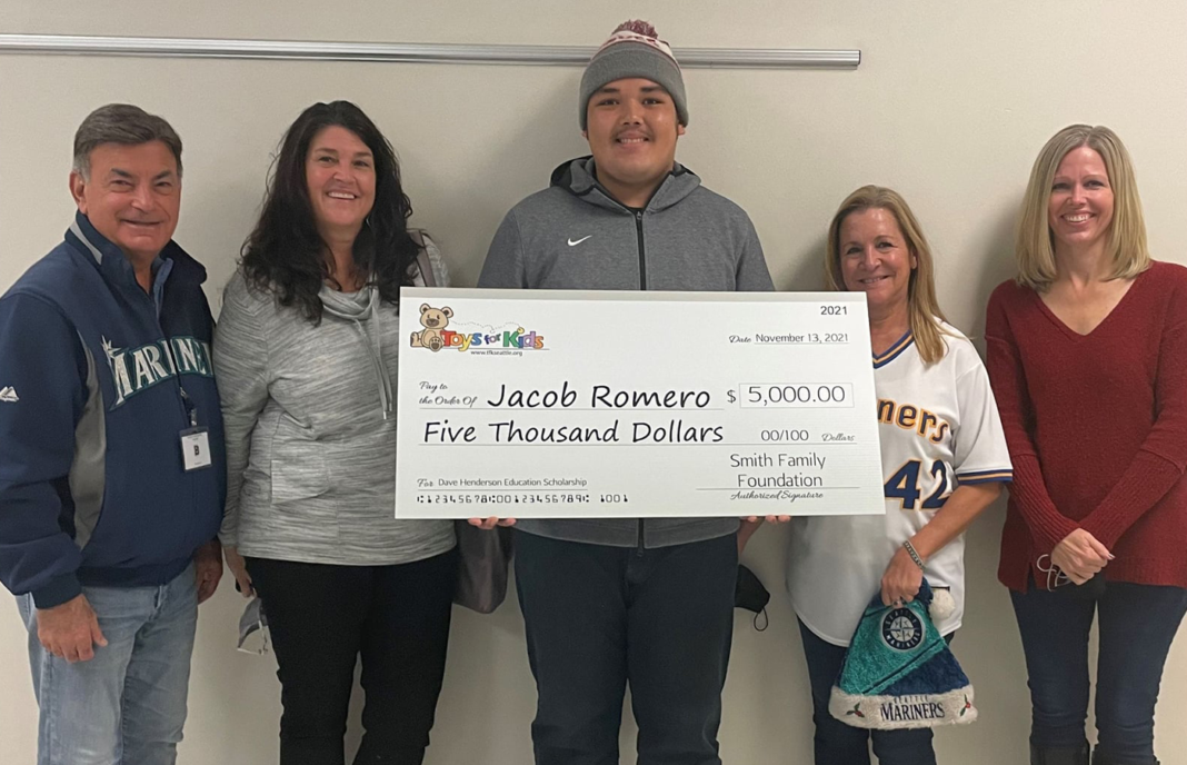  5K Scholarship Helps Aspiring Chef Spread Happiness Through Food Clover Park Technical 