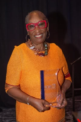 Mabel Edmonds accepting Board Service Award